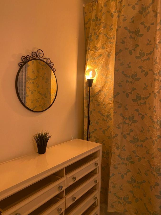 Apartment Oskar Beach بات يام المظهر الخارجي الصورة